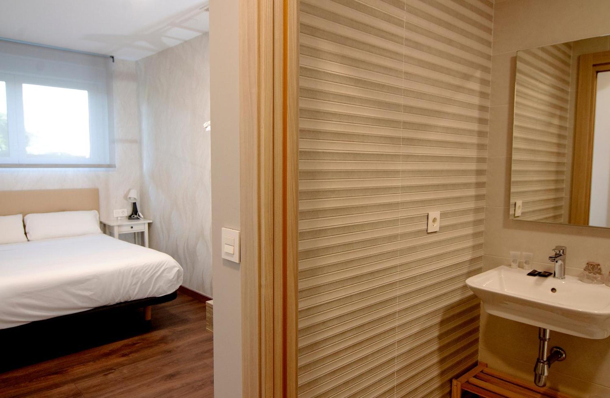 Boutique Admera Cerca Hospital Clínico Santiago de Compostela